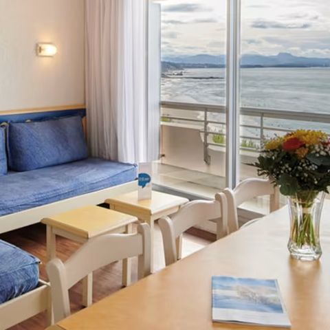 APPARTEMENT 6 personen - 4/6 personen essentieel