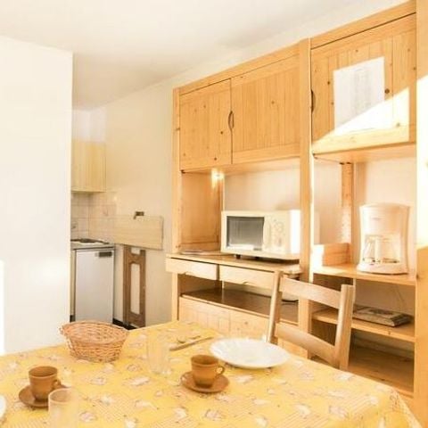 STUDIO 3 people - Studio 3 persons