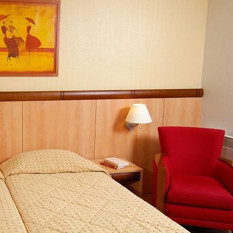 STUDIO 4 personnes - Rez-de-Jardin - PMR