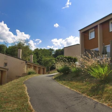 COUNTRY HOUSE 6 people
