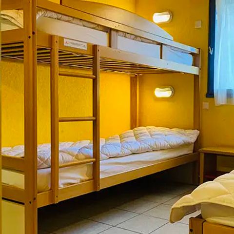 LANDHAUS 5 Personen - 3 Stück