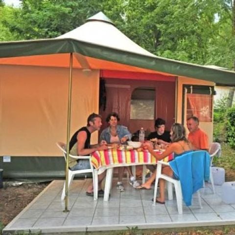 TENDA DA CAMPEGGIO 4 persone - Toilé arredato 20m² - 2 camere - senza servizi igienici