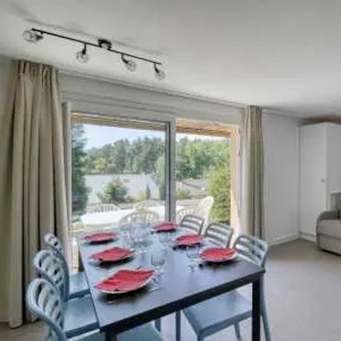 COUNTRY HOUSE 5 people