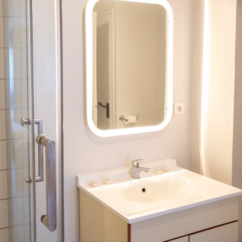 Studio 2 persons - Single beds with a balcony