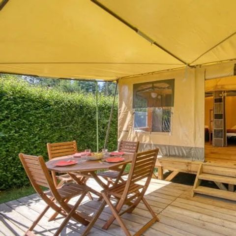Glampingtent 6 personen - Hypitipy 23m²- 2 kamers - geen sanitair