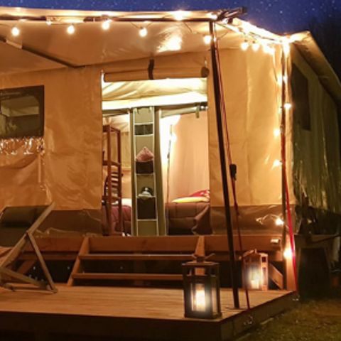 Glamping tent 6 persons - Hypitipy 23m²- - 2 bedrooms - No sanitary facilities