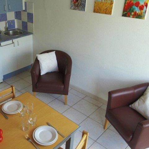COUNTRY HOUSE 5 people