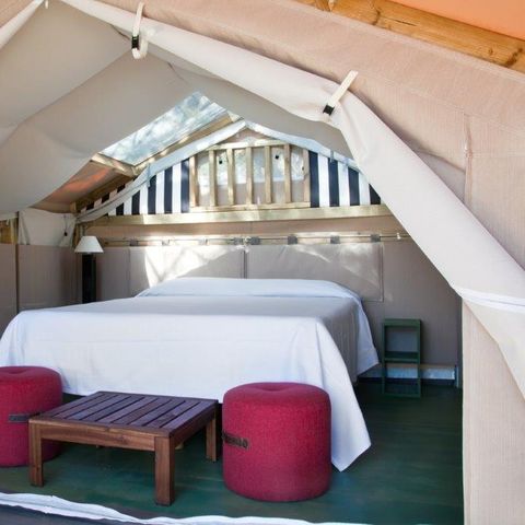 Canvas and wooden tent 2 persons - MINI LODGE TENT (without sanitary facilities) equipped with a small refrigerator