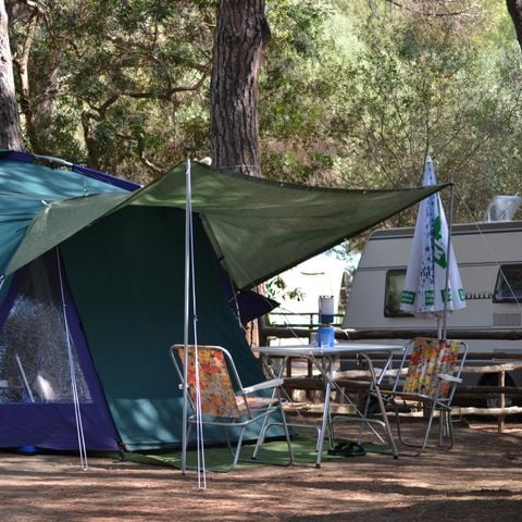 PLOT - For large tents