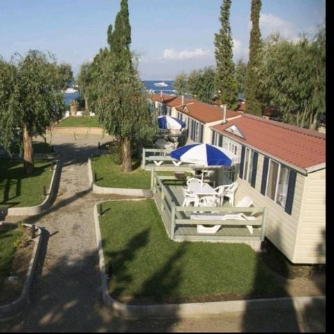 MOBILE HOME 5 people