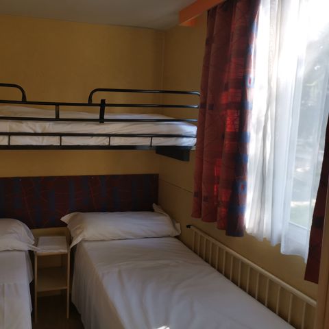 MOBILE HOME 5 people