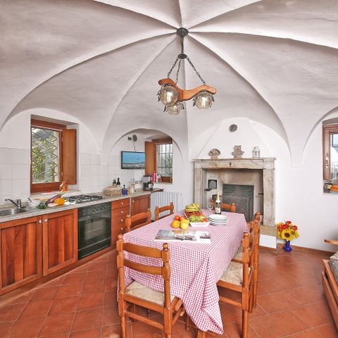 Apartment 6 persons - TRILOCALE - ground floor/first floor.