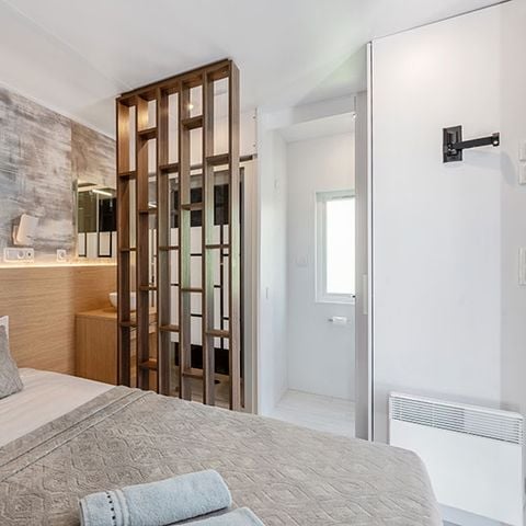 Mobilhome 8 personnes - TAOS - LUXE Jacuzzi - 4 chambres