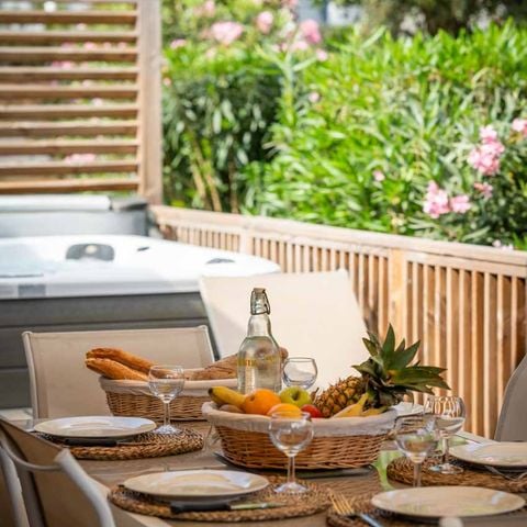 BUNGALOW 6 personnes - TAOS LUXE Jacuzzi 3 CH 6 Pers