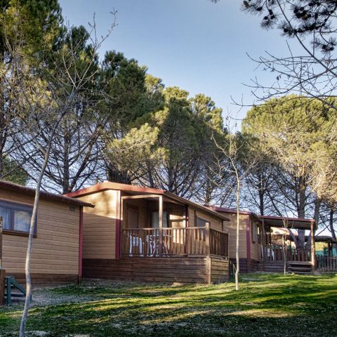 BUNGALOW 8 personnes - 6+2 personnes