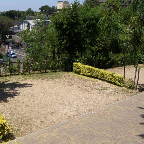 PARCELA - Tienda de campaña - no incluye el precio por persona