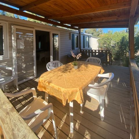 BUNGALOW 4 personnes - Superior (Seaside area - bathroom french style)