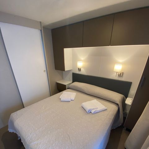 Mobile home 4 persons - Deluxe First Row Double Bath