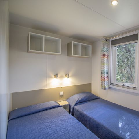 Stacaravan 6 personen - Deluxe (Frans bad)