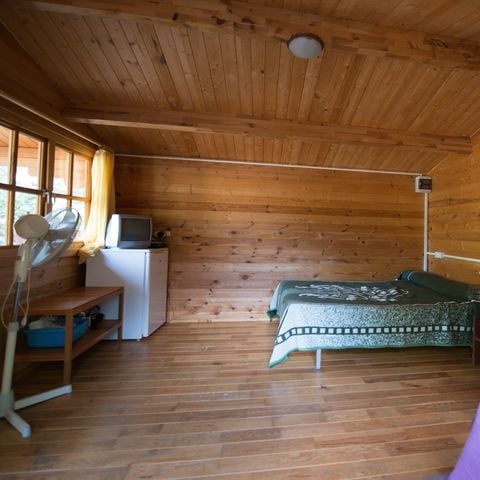 CHALET 4 persone - Capanna in legno (senza cucina né bagno) da 4 posti letto