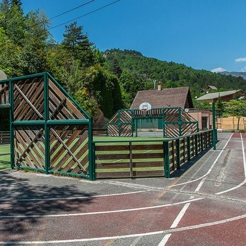 Résidence Les Gorges Rouges - Vacancéole - Camping Alpes-Maritimes - Image N°2