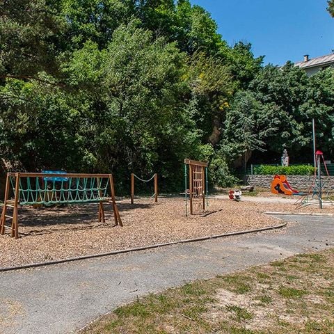 Résidence Les Gorges Rouges - Vacancéole - Camping Alpes-Maritimes - Image N°3