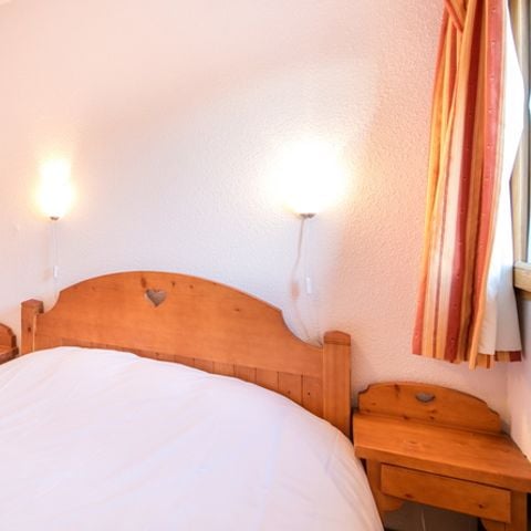 APARTMENT 6 people - 2-room flat with sleeping area sleeps 6