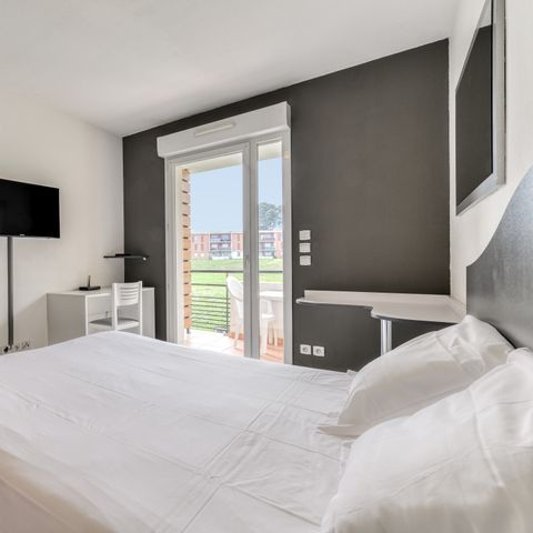 STUDIO 2 personnes - Vue parc