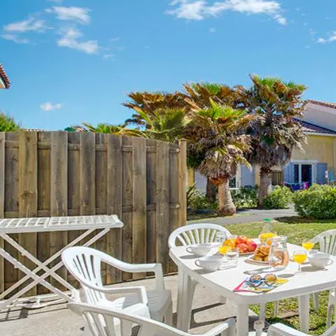 House 6 persons - 2-room house with sleeping area sleeps 6