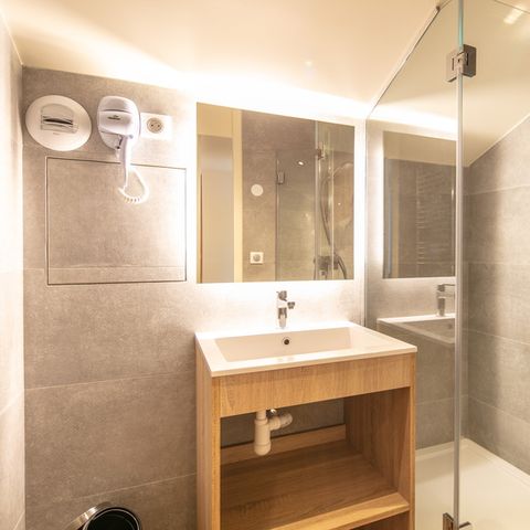 APPARTEMENT 10 personen - 3-kamerappartement met slaapgedeelte voor 10 personen