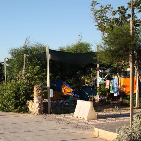 Kampeerplaats - 1 persoon + 1 tent 1 persoon