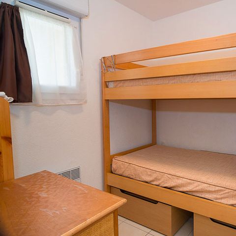 APPARTAMENTO 6 persone - 2 camere con zona notte da 6 posti letto