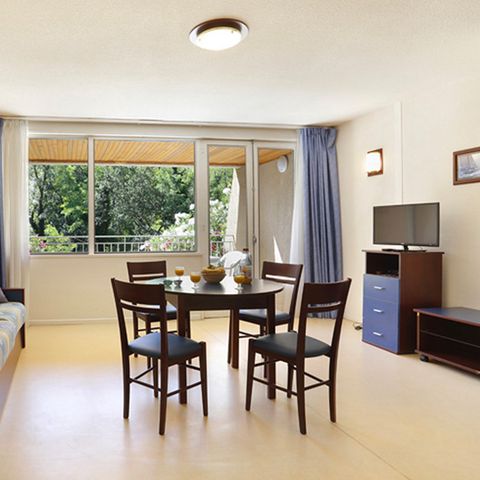 STUDIO 5 people - With sleeping area sleeps 5