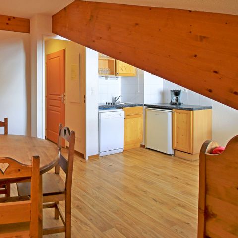 STUDIO 4 personnes - 2 enfant et 2 adultes