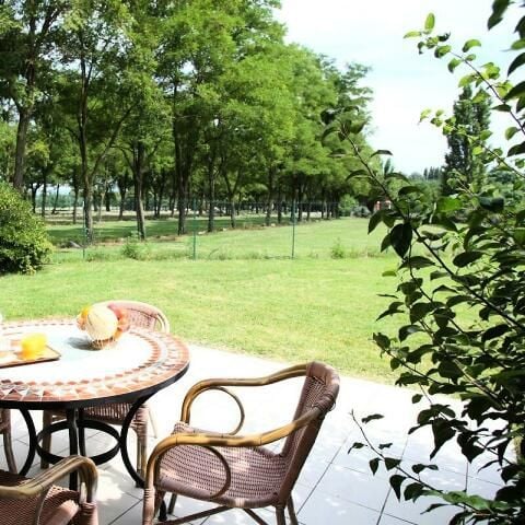 STUDIO 2 personnes - TWIN PMR climatisé