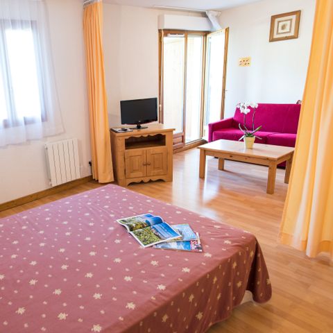 Studio 5 Personen - Studio 5 personen