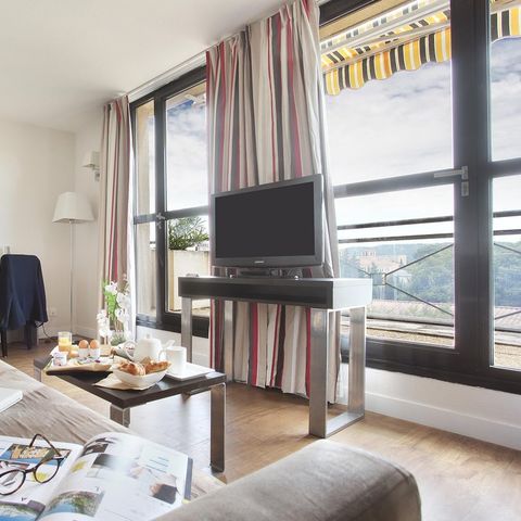 APARTMENT 4 people - 2-room apartment sleeps 4 (approx. 33 m²)