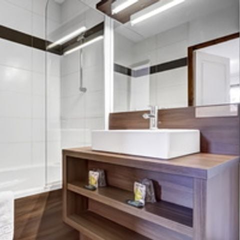 Wohnung 4 personen - LOCATIF 2 PIECES STANDARD