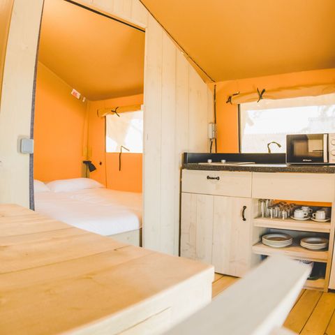 Tente en toile et en bois 4 personnes - Glamping Safari Mistral