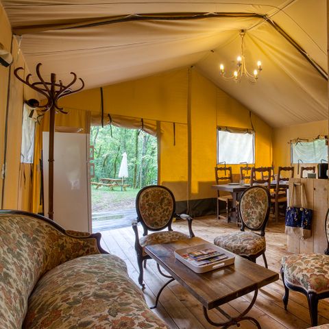 CANVAS AND WOOD TENT 6 people - Lodge tent LASCAUX 55m² with sanitary facilities for 6 people