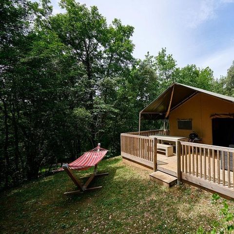 Tent 6 personen - GRAND ROC lodgetent 50 m² met sanitair voor 6 personen