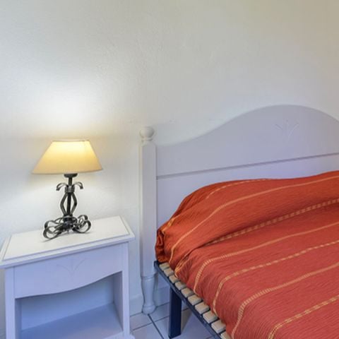 HOUSE 4 people - 2-room house sleeps 4 - PMR