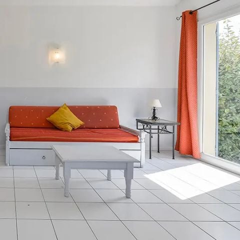 VILLA 8 people - 4-room duplex apartment sleeps 8 with private pool