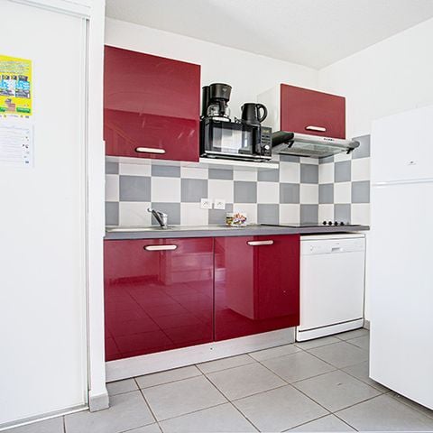 House 6 persons - 2 rooms with sleeping area sleeps 6