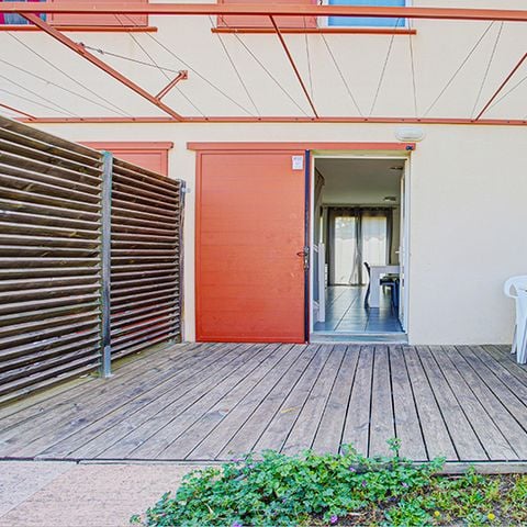 House 6 persons - 2 rooms with sleeping area sleeps 6
