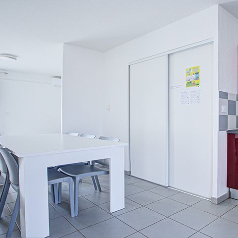 CASA 6 persone - 2 camere con zona notte da 6 posti letto