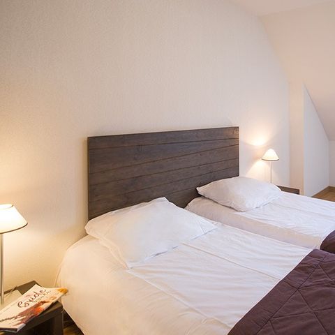 Apartment 10 persons - 5 rooms 10 people duplex