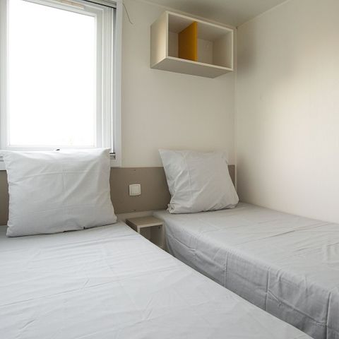 Stacaravan 6 personen - UHAINA