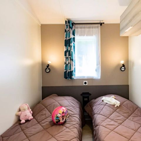 Mobilheim 4 Personen - 3 Zimmer 4 Personen + TV - 4 Sonnen