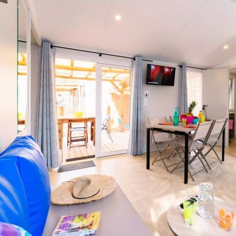 MOBILHOME 6 personnes - Premium Côté Sable 4 Pièces 6 Personnes + TV